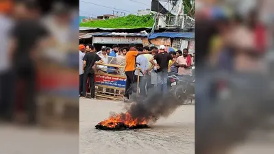 भारत बंद का रहा असर,बंद रहीं दुकानें व प्रतिष्ठानें