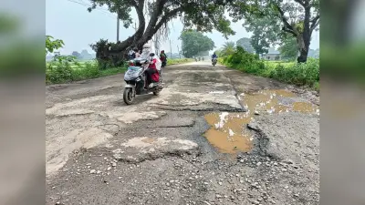 बंडामुंडा-बिसरा मार्ग जर्जर, दुर्घटनाओं की बनी रहती है आशंका
