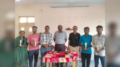 क्विज में अर्जुन, विवेक व राहुल ने मारी बाजी, मिले पुरस्कार