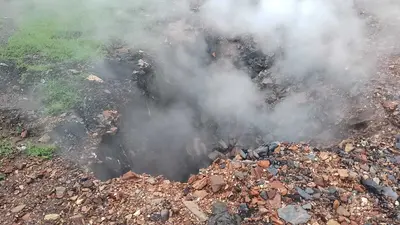 जोगता 11 नंबर बस्ती के निकट बना गोफ, जहरीली गैस का रिसाव