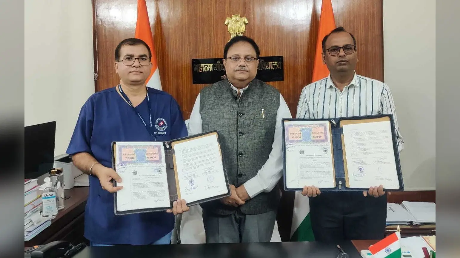 जीनोमिक लैब के जूनियर रिसर्चर अब महात्मा गांधी केंद्रीय विश्वविद्यालय से करेंगे शोध