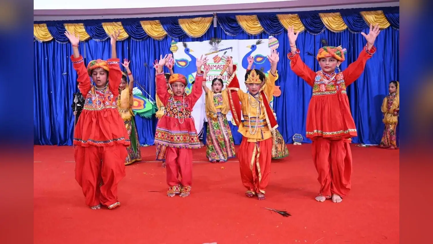 कैंपस : डीएवी में बच्चों ने उत्साह के साथ मनायी कृष्ण जन्माष्टमी