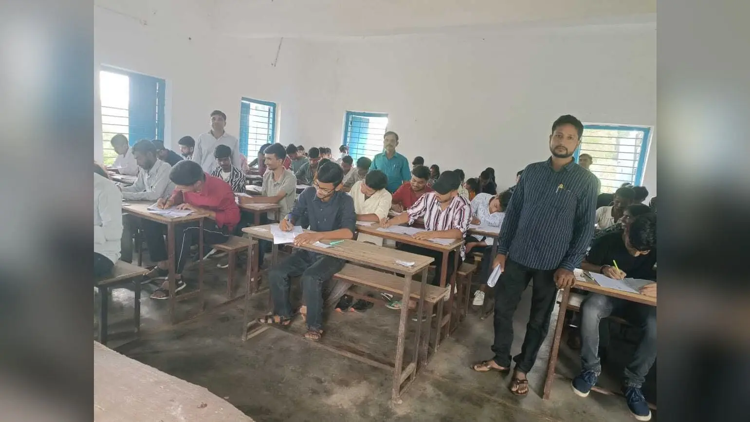 सेमेस्टर टू की परीक्षा में 1745 परीक्षार्थियों ने लिया भाग