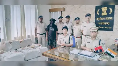 Motihari news : किराना दुकान से 50 लाख का गांजा बरामद