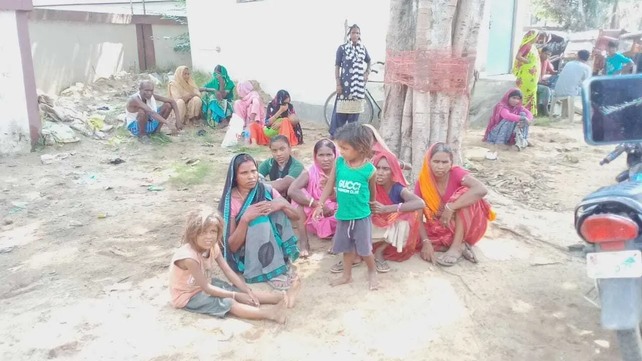 ट्रैक्टर चालक की हत्या के मामले में पत्नी ने करायी प्राथमिकी, आठ लोगों को बनाया नामजद