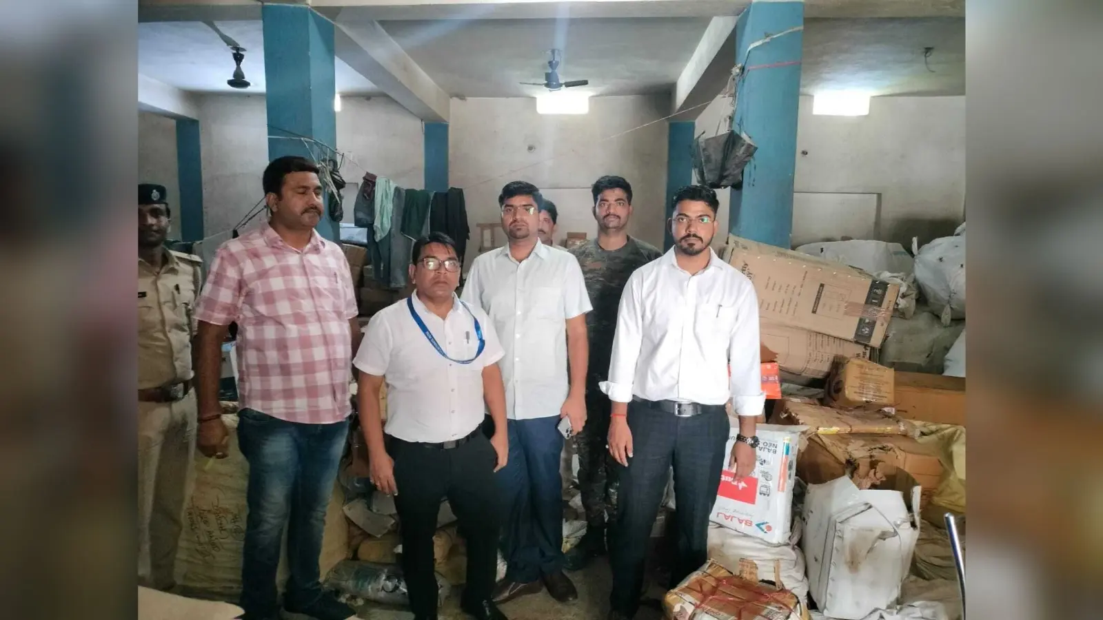 प्रतिबंधित सिरप के साथ 50 लाख की नकली दवाएं बरामद