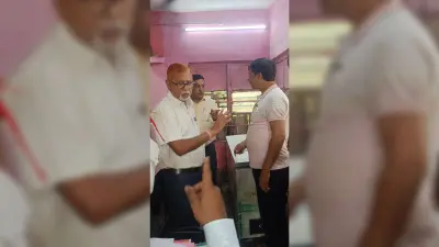 पेड़े में मिला फंगस, मिल्क पार्लर के संचालक पर लगा जुर्माना