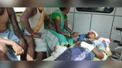 स्कूल की मैजिक के धक्के से बाइक सवार युवक घायल, रेफर