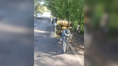 दो बाइक सहित आठ क्विंटल कोयला जब्त