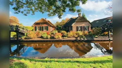 Giethoorn Village: ये है दुनिया का अनोखा गांव, यहां आने के लिए नहीं पड़ती सड़कों की जरूरत