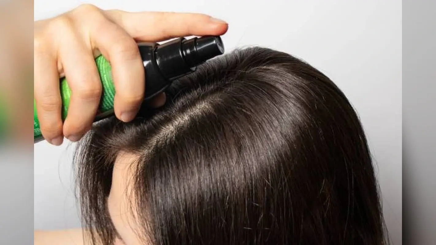 Tips for Hair Oiling: आयुर्वेद के अनुसार ऐसे लगाएं बालों में तेल, हर कोई पूछेगा राज