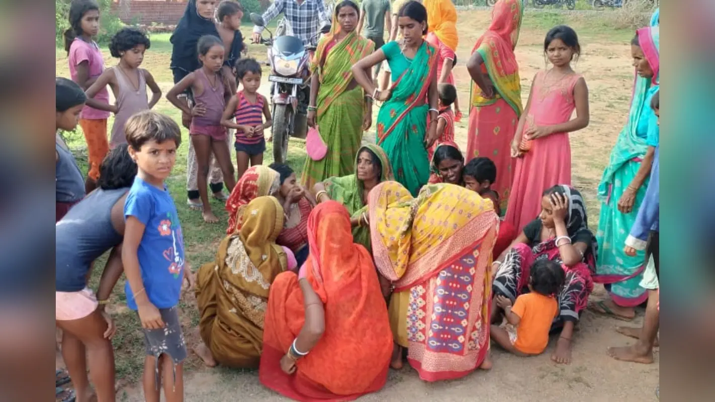 Deoghar News: एक ही परिवार के तीन बच्चों की मौत, जमीन विवाद को लेकर हत्या का आरोप