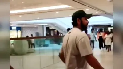 IND vs SL: श्रीलंका सीरीज के बीच शॉपिंग करते नजर आए रोहित शर्मा सहित ये खिलाड़ी, वीडियो वायरल