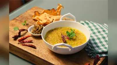 Nutrition: खिचड़ी है सेहत का खजाना