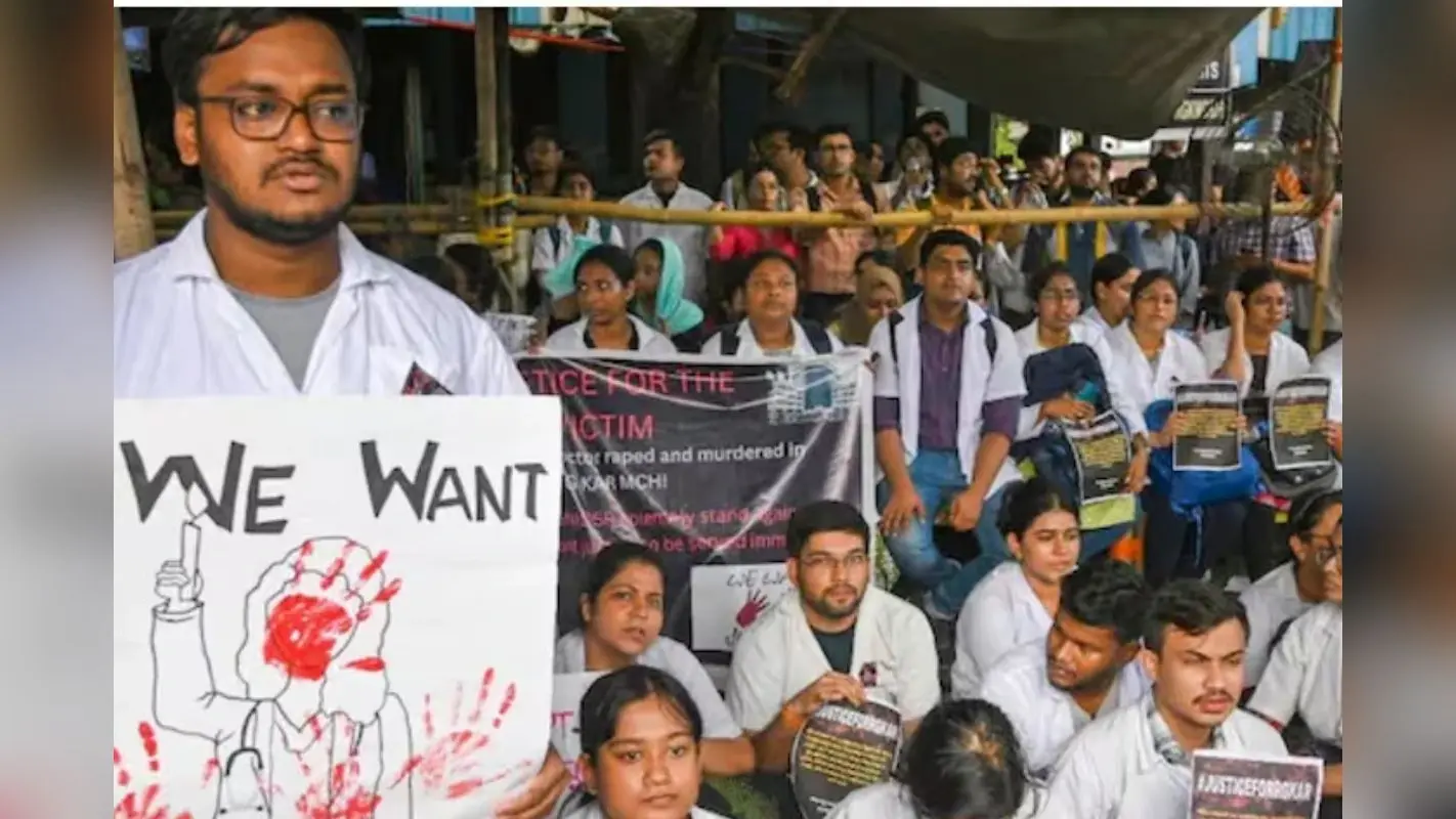 Kolkata Rape Case: स्वास्थ्य मंत्रालय के सामने मरीजों का इलाज करेंगे हड़ताली डॉक्टर, देशभर में प्रदर्शन जारी
