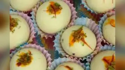 Janmashtami special: इस जन्माष्टमी भगवान कृष्ण को मावा मिश्री लड्डू का भोग लगाएं