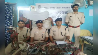 Bihar News: खगड़िया में बागमती नदी किनारे चल रही थी मिनी गन फैक्ट्री, छापेमारी में 3 गिरफ्तार