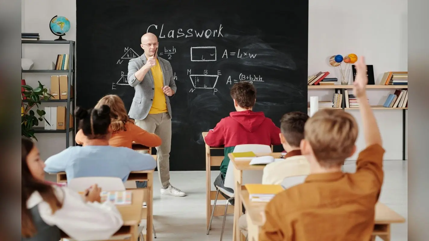 Parenting Tips: पढ़ाई करने में नहीं लग रहा आपके बच्चे का मन? बिना देर किये करें ये काम