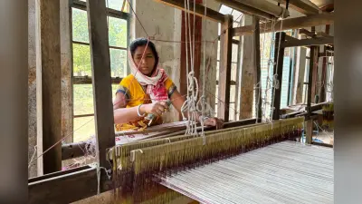 बुनकरों को समर्पित राष्ट्रीय हथकरघा दिवस, हमारे बुनकरों ने बनायी है झारखंड की पहचान