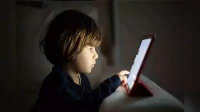 Screen Time ALERT: ज्यादा स्क्रीन टाइम बच्चों के स्वास्थ्य को ऐसे करता है प्रभावित, स्टडी में हुआ खुलासा