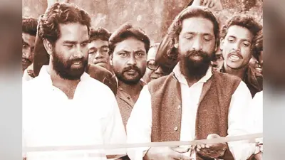 World Tribal Day: चिड़िया की मौत और शुरू हुई अहिंसा यात्रा, शिबू सोरेन कैसे बने दिशोम गुरु?