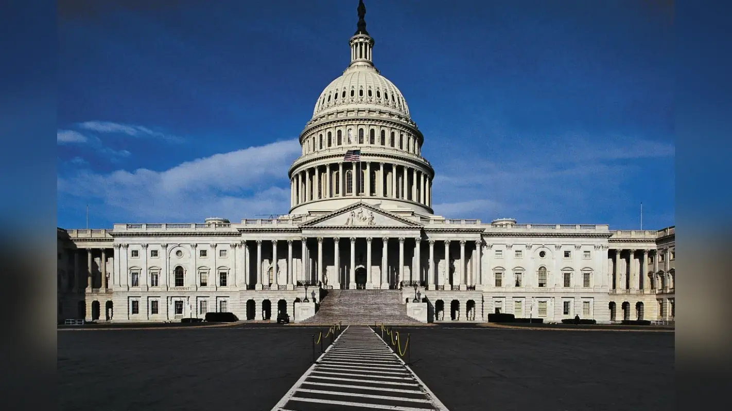 World Tourism: विश्व के सबसे प्रसिद्ध पर्यटन स्थल जहां फोटोग्राफी प्रतिबंधित है
