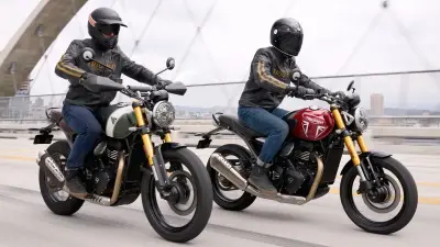 Triumph फेस्टिव सीजन में दो 400 सीसी मोटरसाइकिल लॉन्च करने जा रही है