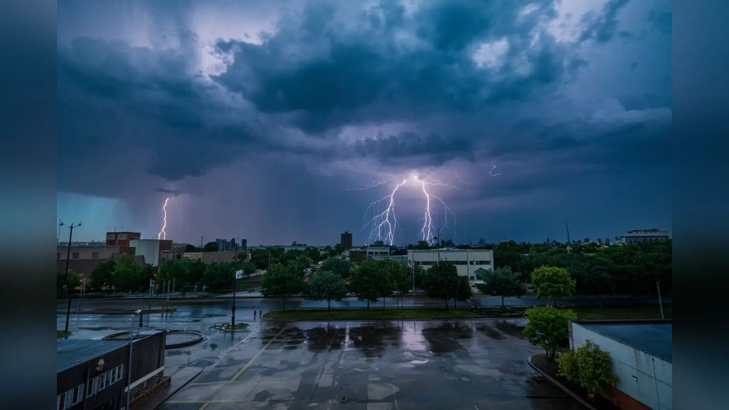 UP Rains: मानसून सक्रिय अगले 72 घंटे यूपी के इन जिलों में भारी से भारी बारिश, IMD Mausam Alert