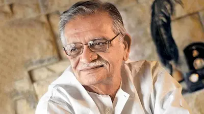 गुलजार अवाम से गुफ्तगू करता रचनाकार