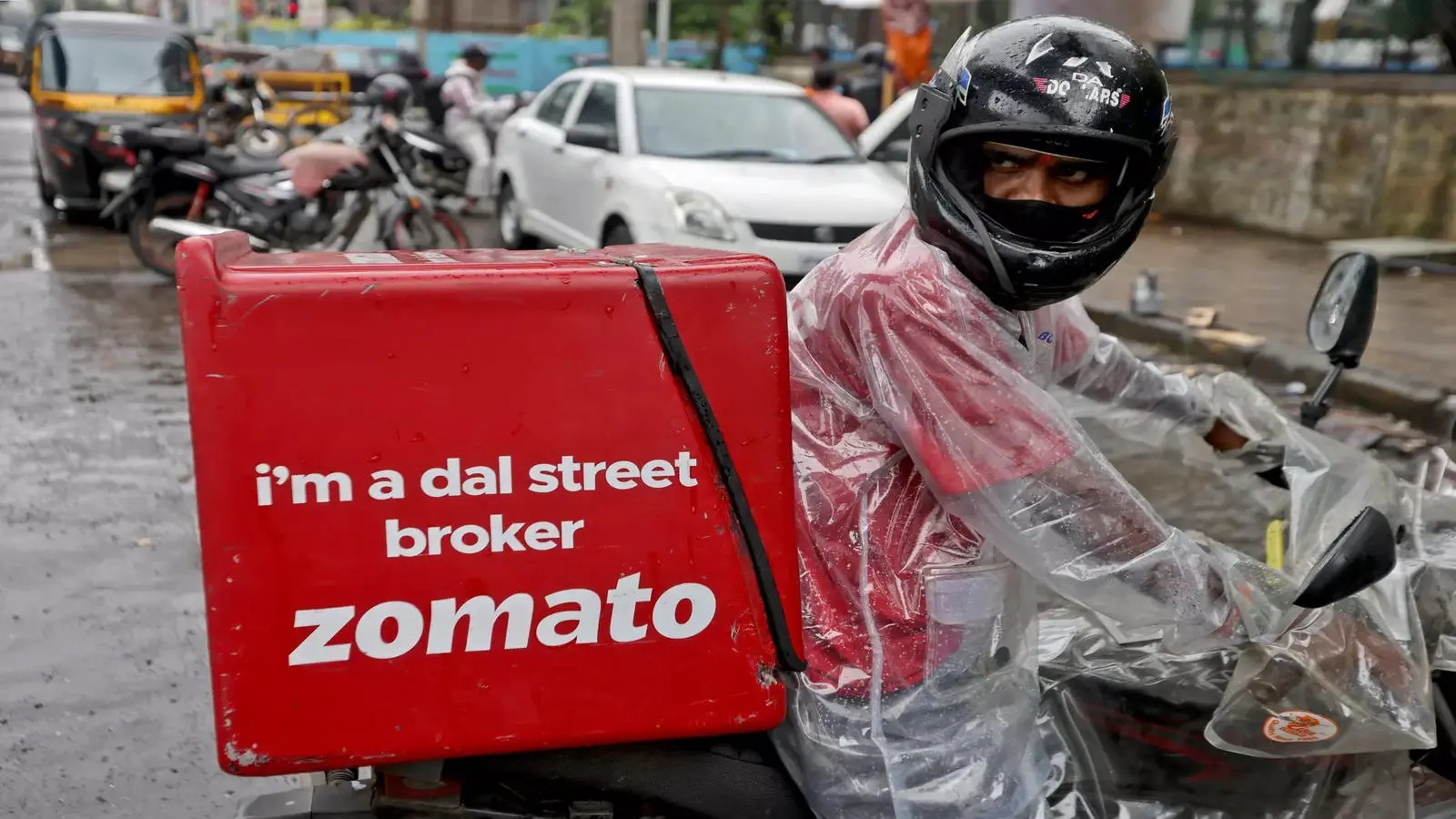 Zomato Platform Fee Hike: महंगी हो गई जोमैटो की फूड डिलीवरी, बढ़ गई प्लैटफॉर्म फीस