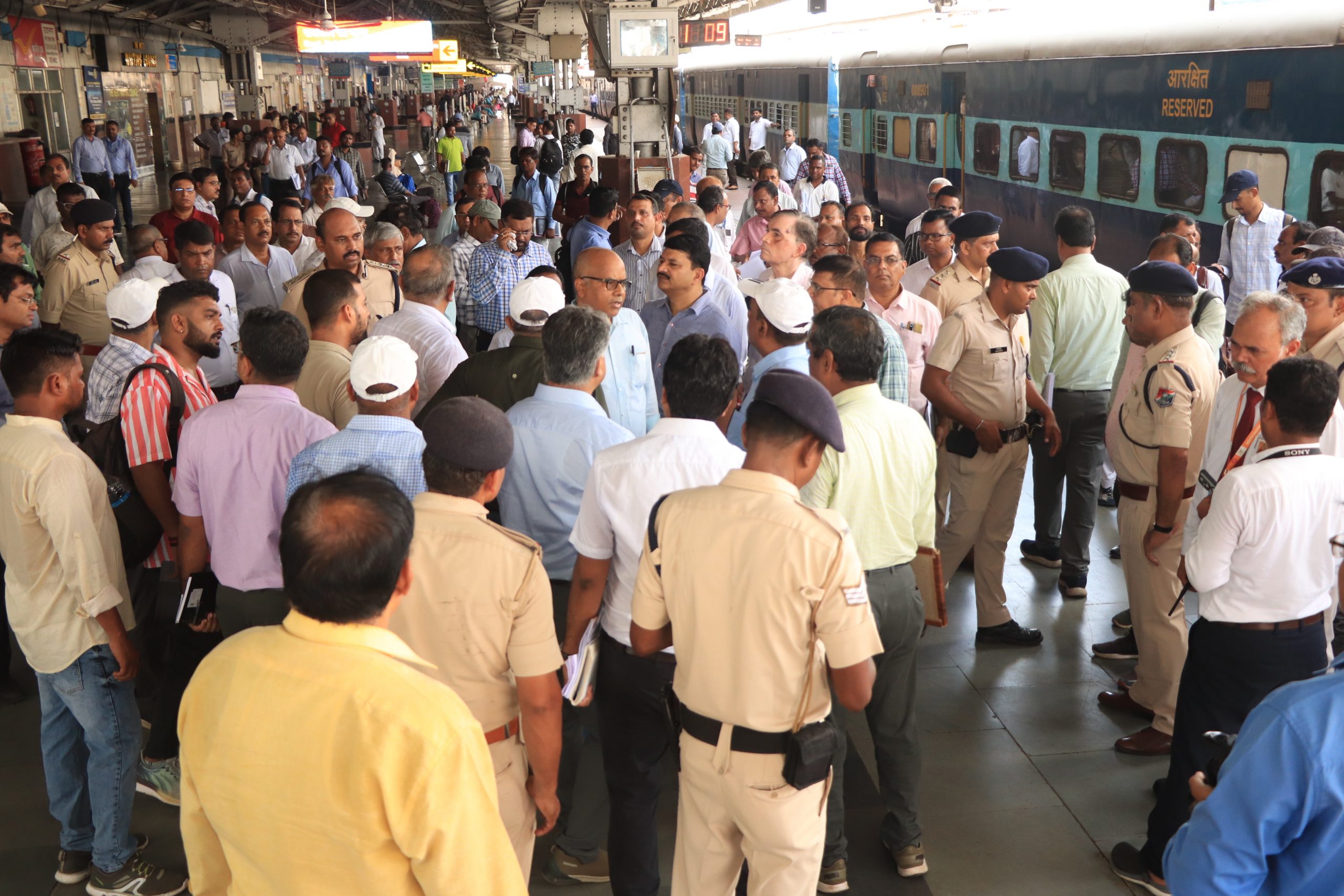 Jamshedpur News : टाटा- पटना, टाटा- बरहमपुर और देवघर-बनारस वंदेभारत ट्रेन को पीएम मोदी दिखायेंगे हरी झंडी