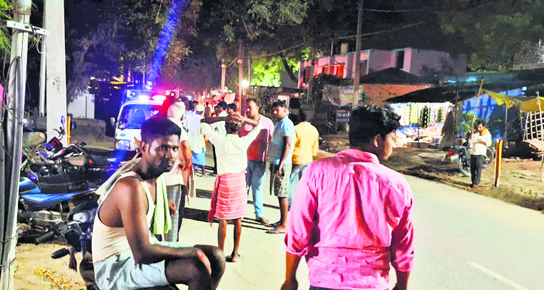 Gopalganj News : स्काॅर्पियो के धक्के से घायल अधेड़ की 16वें दिन इलाज के दौरान गोरखपुर में हुई मौत