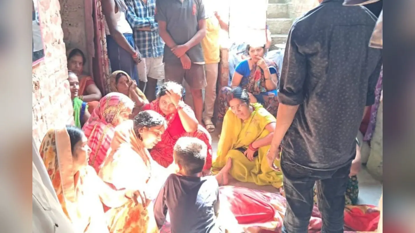 Jharkhand Crime News: पलामू में दादा ने अपने ही पोते को मार डाला, दूध लेने के लिए घर से निकला था बाहर