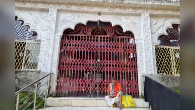 Deori Mandir: जिस मंदिर पर MS Dhoni की है अपार आस्था, वहां ग्रामीणों ने क्यों जड़ा ताला?