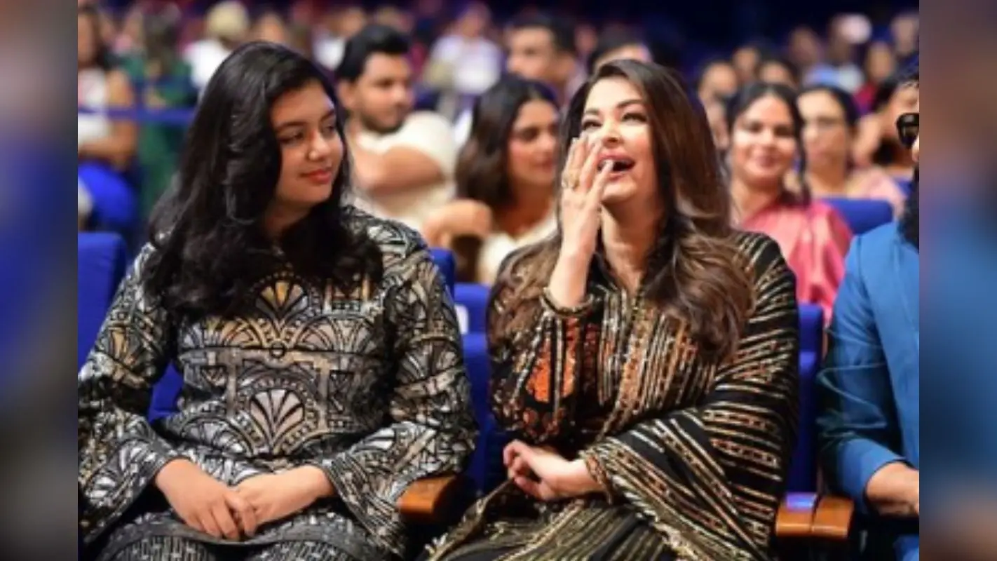 Aishwarya Rai: गणपति दर्शन को गयी ऐश्वर्या राय भीड़ से घिरीं, बेटी आराध्या बच्चन से कहा- तुरंत करो यह काम