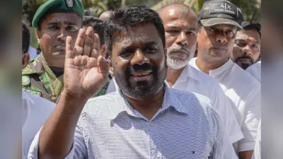 Anura Kumara Dissanayake : दिहाड़ी मजदूर के घर जन्मे अनुरा कुमारा दिसानायके ने श्रीलंका के राष्ट्रपति पद की शपथ ली