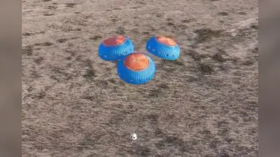 Space Station से तीन लोगों को लेकर पृथ्वी पर लौटा कैप्सूल, सुनीता विलियम्स का अब भी इंतजार