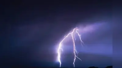 Chhattisgarh News: आसमान से बरसी मौत, राजनांदगांव में ठनका से चार बच्चों समेत 8 की मौत