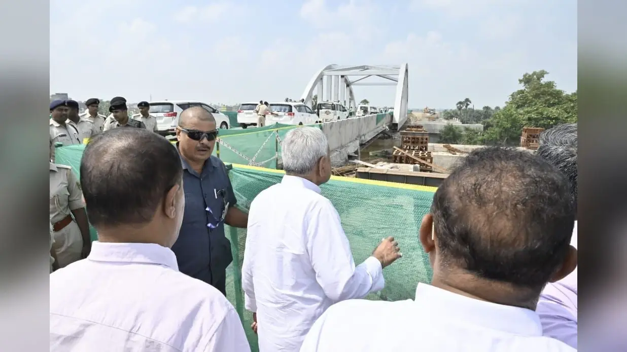 Photos: सहरसा में हर वर्ष होगा विषहरा महोत्सव, मंदिर के उद्घाटन के बाद सीएम नीतीश कुमार ने किया ऐलान