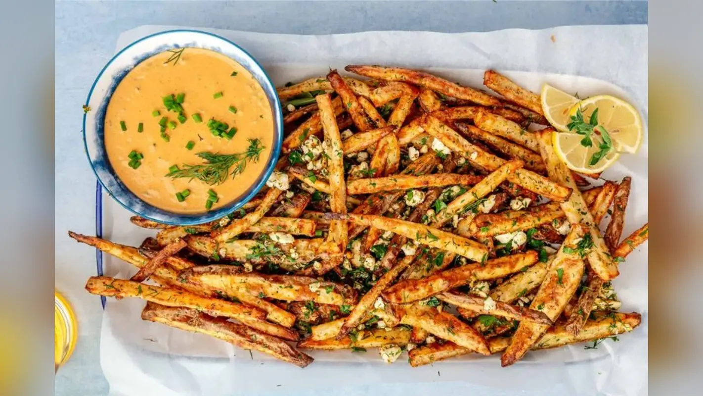 Crispy Baby Corn Fry Recipe: झटपट बनकर तैयार हो जाते है बेबी कॉर्न फ्राईस, जानें आसान तरीका