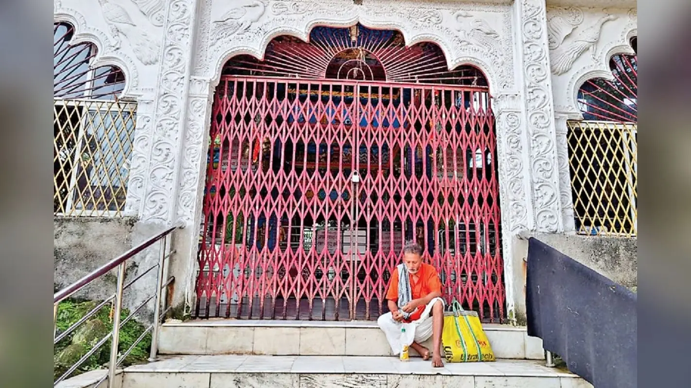 दिउड़ी में आदिवासियों का महाजुटान, मंदिर के ट्रस्ट को भंग करने की मांग