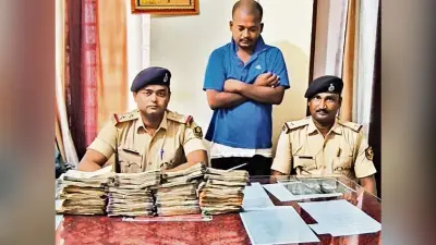 बरहिमा टोल टैक्स पर 9.13 लाख कैश के साथ युवक गिरफ्तार