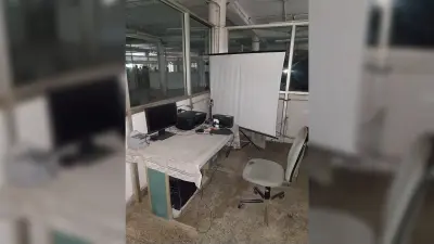 प्रधान डाकघर में तीन माह से नहीं बन रहा आधार कार्ड, निराश लौट रहे लोग