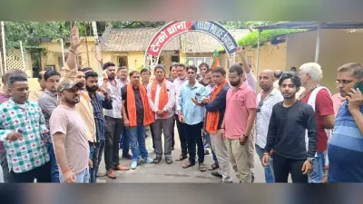 टाटानगर स्टेशन पर घूम रहे दो युवकों ने तलाशी लेते ही चौंक गयी जीआरपी