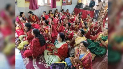 भजन-कीर्तन के साथ दादी जी का विशेष शृंगार, आज महाआरती