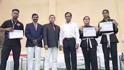 Thang-ta: राज्य थांग-टा चैंपियनशिप में रांची के कौशिकी व रामस्वरूप को स्वर्ण