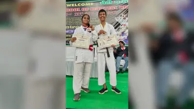 Karate: खूंटी के कराटेकारो ने स्टेट कराटे चैंपियनशिप में जीते स्वर्ण व रजत