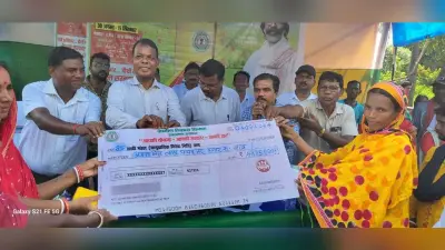 धोवाडांगा पंचायत में लाभुकों के बीच परिसंपत्ति का किया गया वितरण
