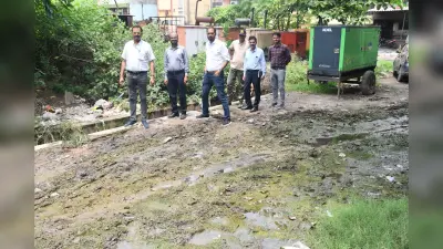 bokaro news: सीवरेज पर अवैध निर्माण, चेंबर की बढ़ा दी गयी हाइट