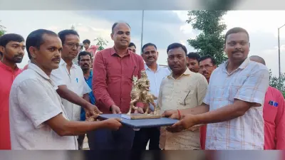 Giridih News: सोना पहाड़ी मंदिर में भी बनेगा सेल्फी प्वाइंट, होगा आकर्षण का केंद्र